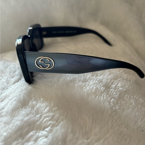 Gucci sunglasses - Picture 4 of 7